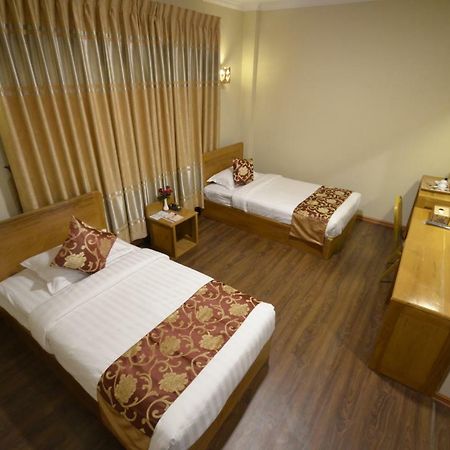 Inle Strand Hotel Nyaung Shwe Dış mekan fotoğraf
