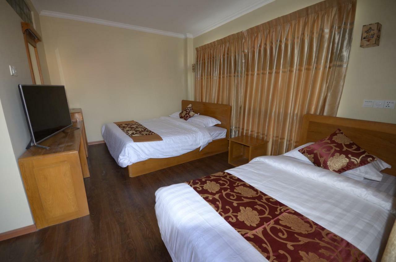 Inle Strand Hotel Nyaung Shwe Dış mekan fotoğraf